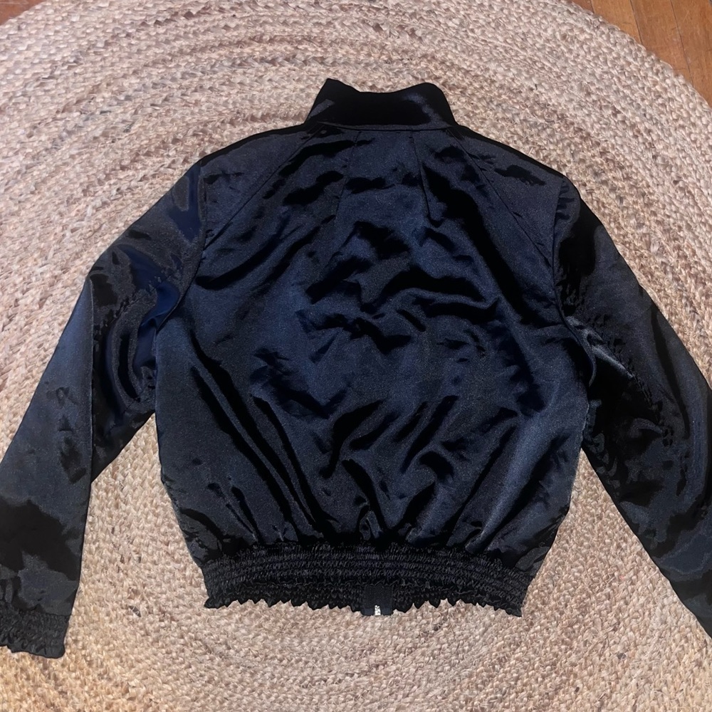 GORGEOUS VTG Satin Bomber Jacket-Shirring Detail Neckline--SzXs-S EUC -🖤 - Picture 14 of 16